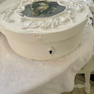 Maison da la rose romantic baroque keepsake box
